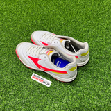 MIZUNO Futsal Shoes MORELIA SALA CLASSIC IN (WHITE/FIERY CORAL 2/BOLT 2) - Sports Pro Nemuree Shop - Online Sports Store