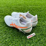 ASICS Soccer Shoes DS LIGHT (WHITE/SHOCKING ORANGE) - Sports Pro Nemuree Shop - Online Sports Store