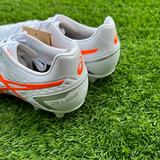 ASICS Soccer Shoes DS LIGHT CLUB (WHITE/SHOCKING ORANGE) - Sports Pro Nemuree Shop - Online Sports Store